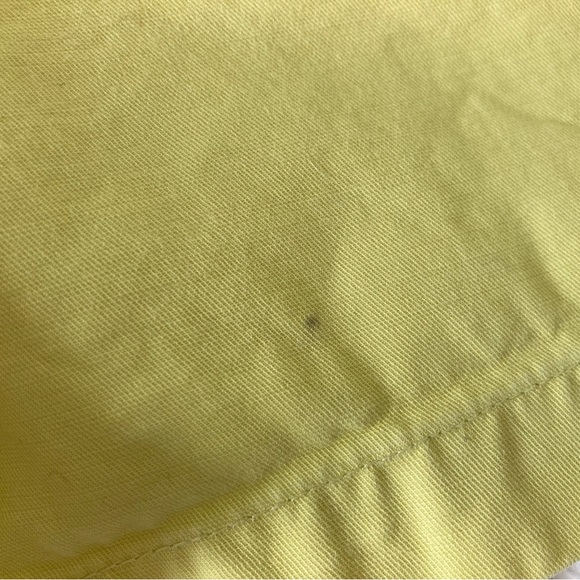 Gap khaki yellow/limon shorts, 100% cotton, size 8 - Picture 2 of 5